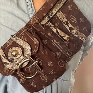 Guess beltbag/Fanny pack with gold detailing